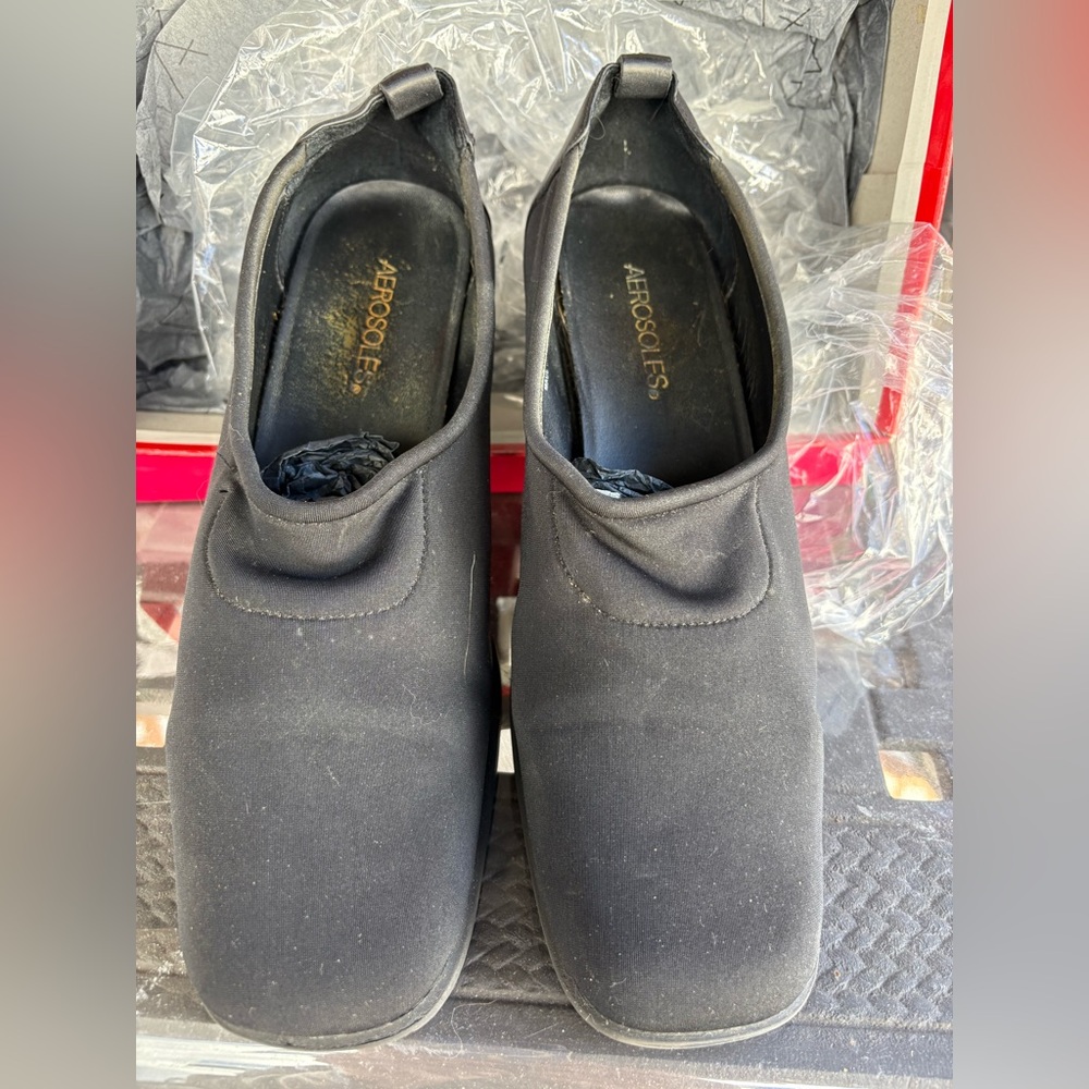 AEROSOLES Black Aero StretchMe Step-In Shoes